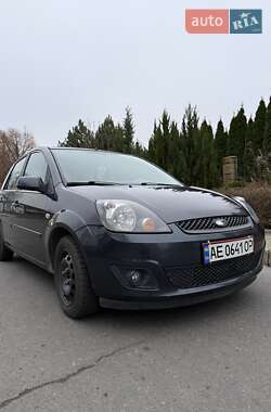 Хэтчбек Ford Fiesta 2006 в Днепре