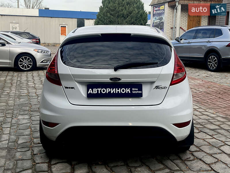 Хетчбек Ford Fiesta 2011 в Білій Церкві