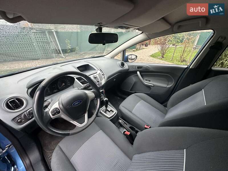 Хетчбек Ford Fiesta 2010 в Радехові