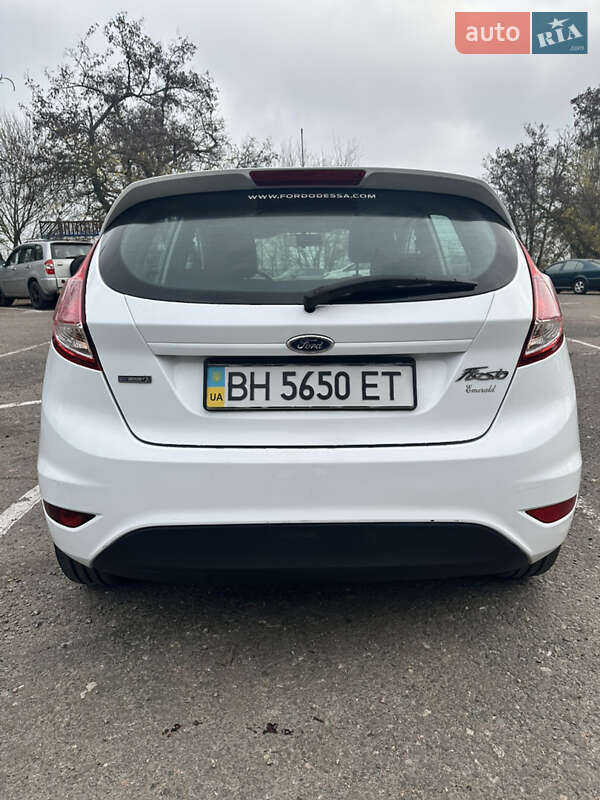 Хетчбек Ford Fiesta 2014 в Одесі