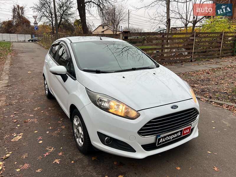 Хетчбек Ford Fiesta 2013 в Києві