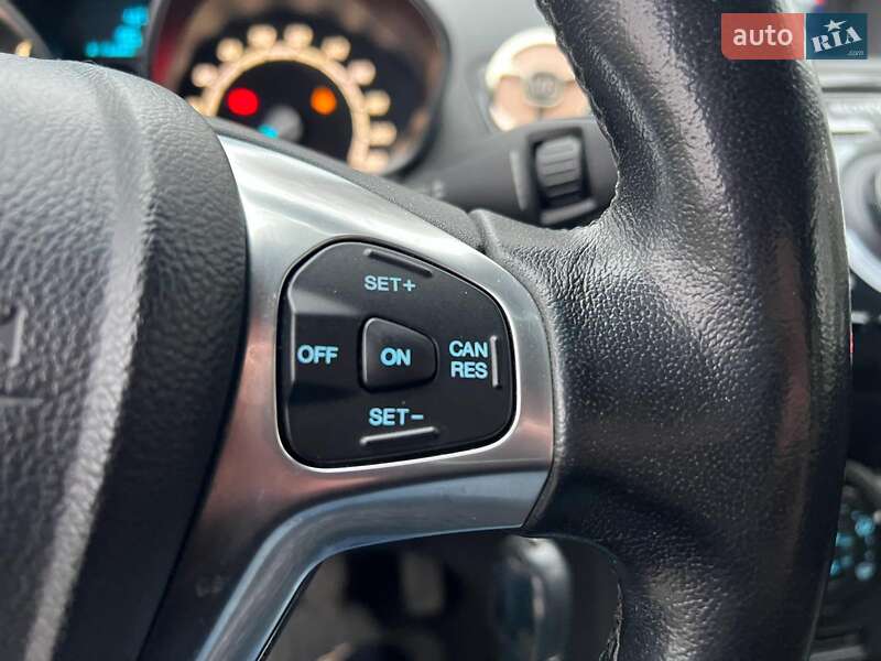 Хетчбек Ford Fiesta 2013 в Києві