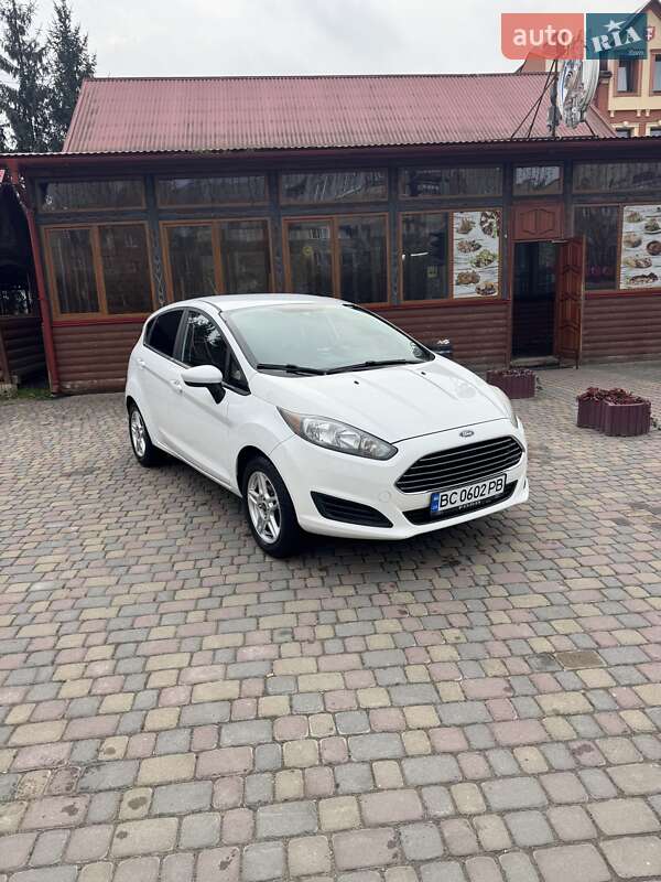 Хетчбек Ford Fiesta 2017 в Тернополі фото 7 Хетчбек Ford Fiesta 2017 в Тернополі