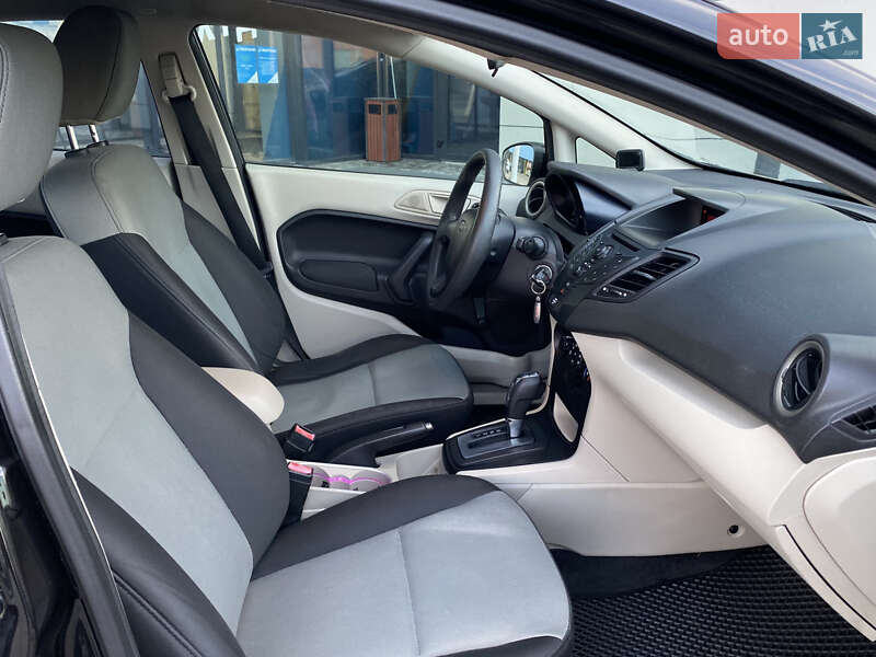 Седан Ford Fiesta 2013 в Києві фото 28 Седан Ford Fiesta 2013 в Києві