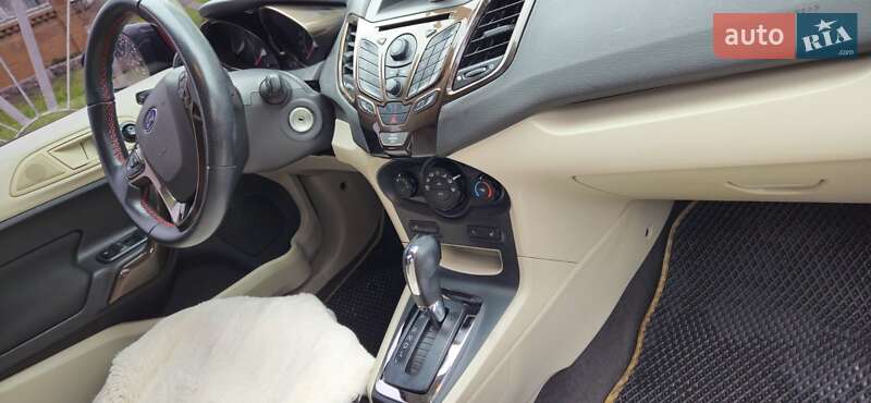 Седан Ford Fiesta 2011 в Хмельницькому