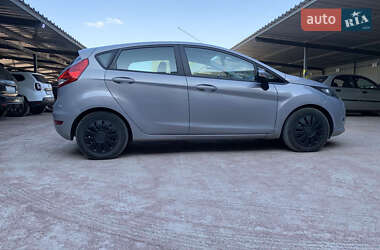 Хэтчбек Ford Fiesta 2011 в Шепетовке