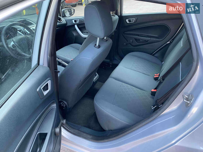 Хетчбек Ford Fiesta 2011 в Шепетівці