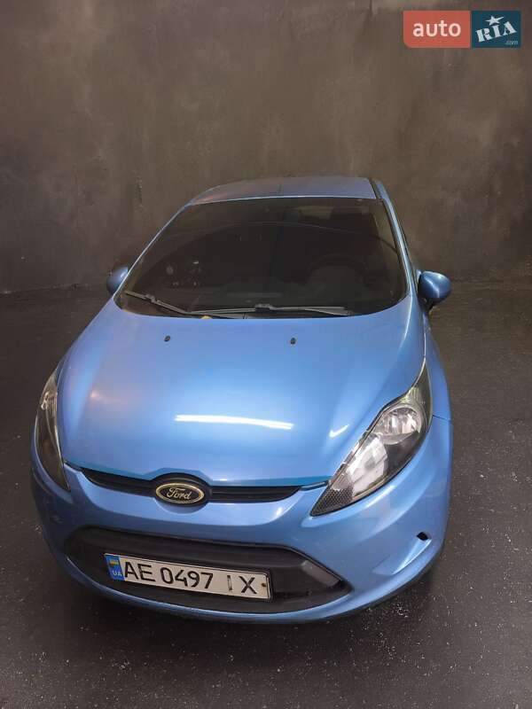 Хэтчбек Ford Fiesta 2011 в Днепре