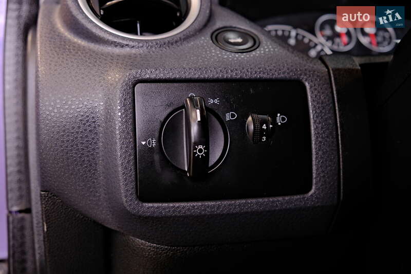 Хэтчбек Ford Fiesta 2006 в Одессе фото 17 Хэтчбек Ford Fiesta 2006 в Одессе