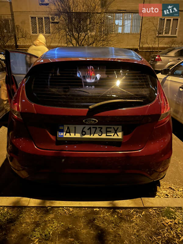 Хетчбек Ford Fiesta 2011 в Києві