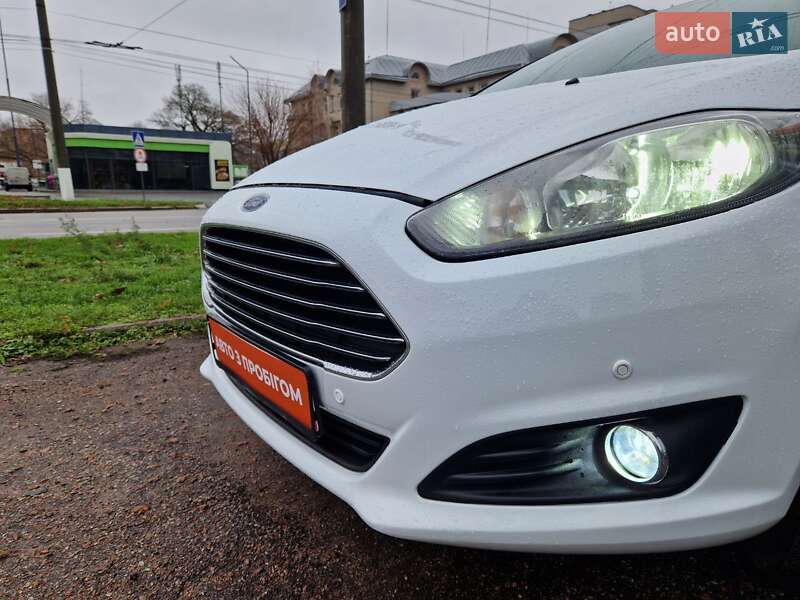 Хетчбек Ford Fiesta 2013 в Кропивницькому фото 21 Хетчбек Ford Fiesta 2013 в Кропивницькому