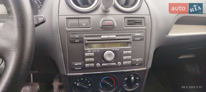 Хэтчбек Ford Fiesta 2007 в Одессе