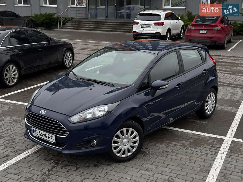 Хэтчбек Ford Fiesta 2015 в Днепре фото 27 Хэтчбек Ford Fiesta 2015 в Днепре