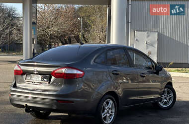 Седан Ford Fiesta 2017 в Миколаєві