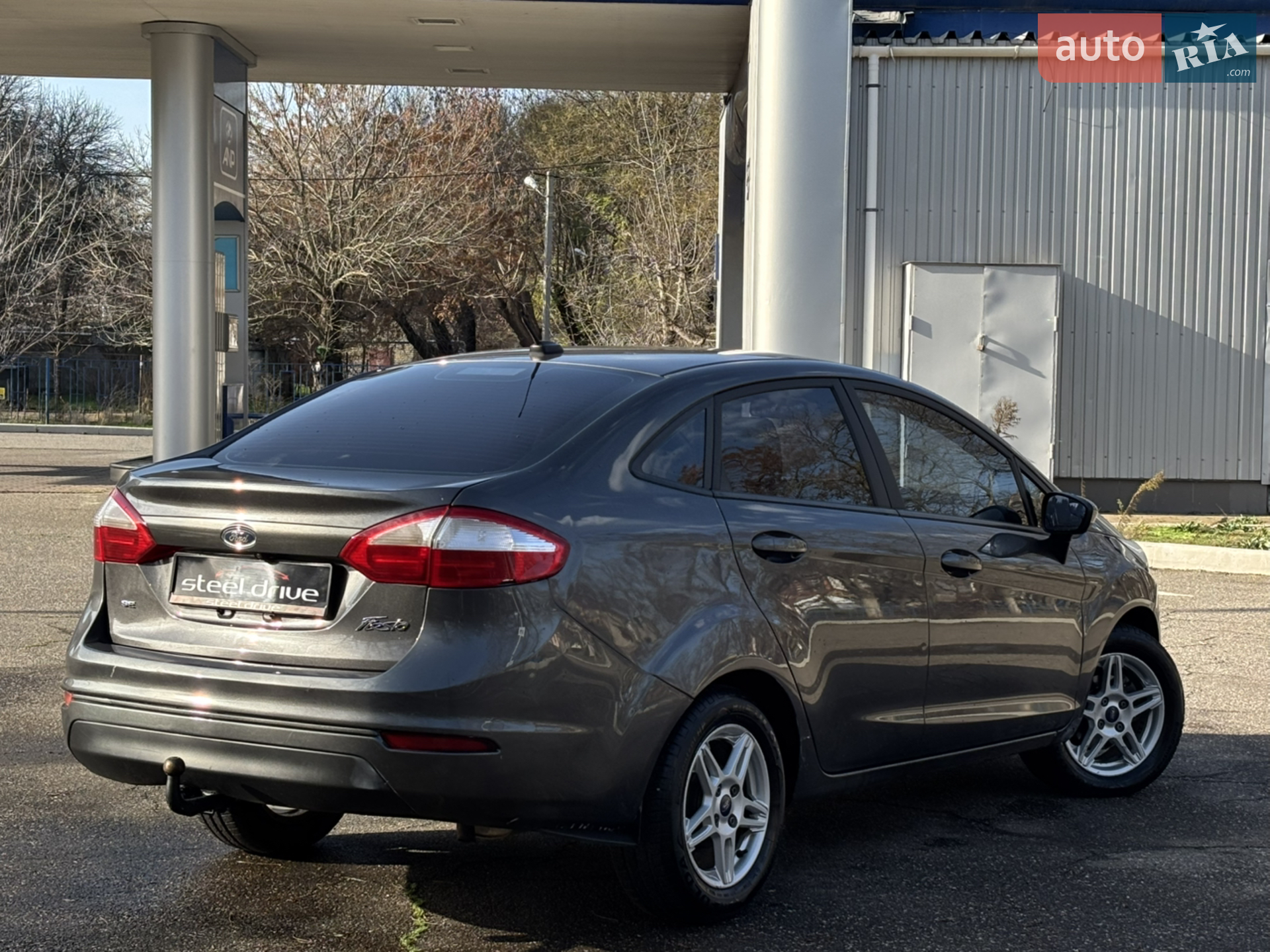 2017 Ford Fiesta - мініатюра 6