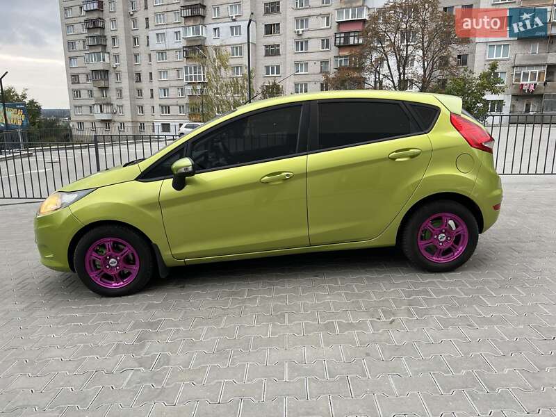 Хетчбек Ford Fiesta 2011 в Фастові