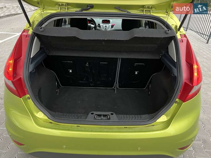 Хетчбек Ford Fiesta 2011 в Фастові