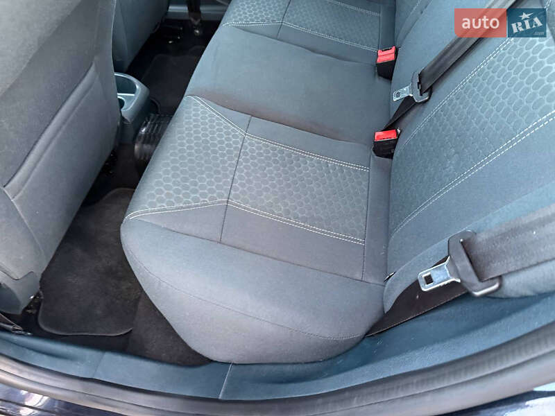 Хэтчбек Ford Fiesta 2012 в Стрые