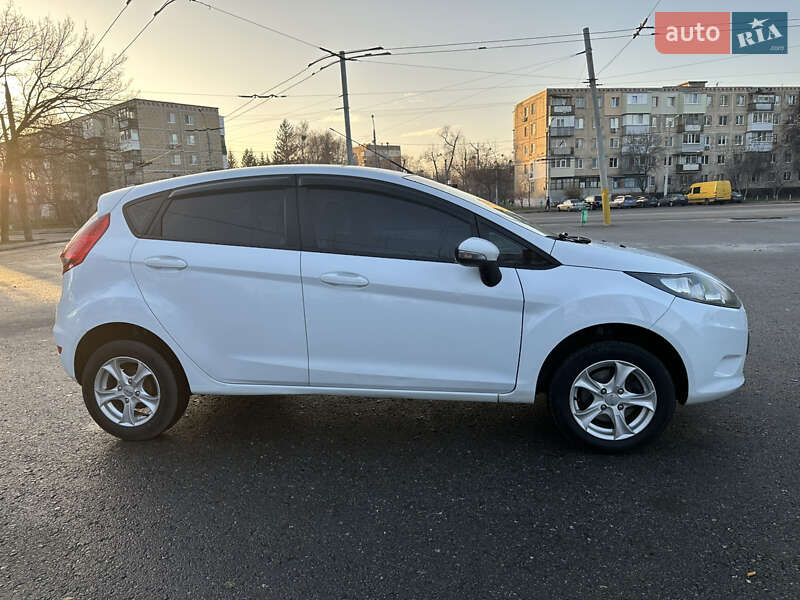 Хетчбек Ford Fiesta 2011 в Харкові