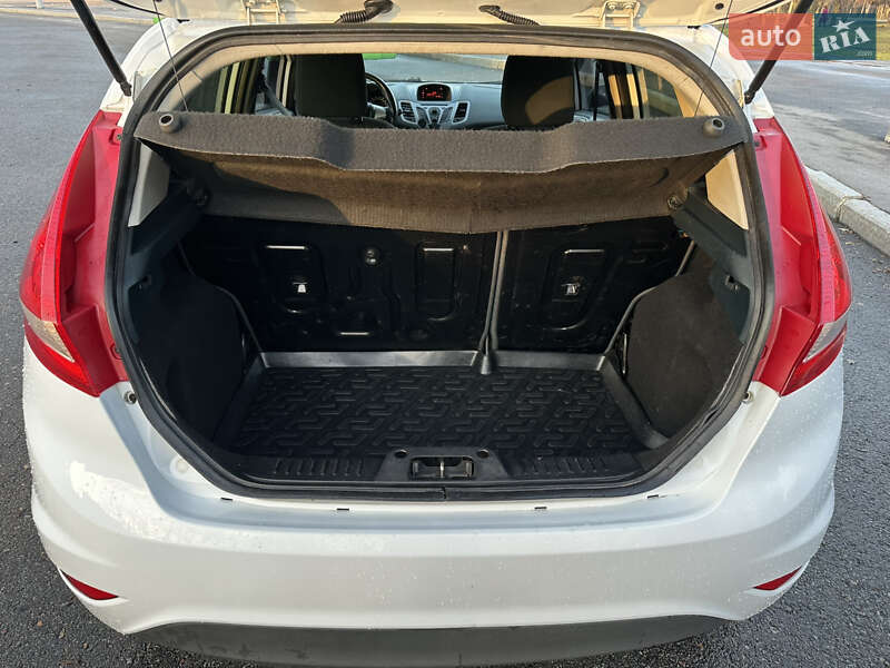 Хетчбек Ford Fiesta 2011 в Харкові