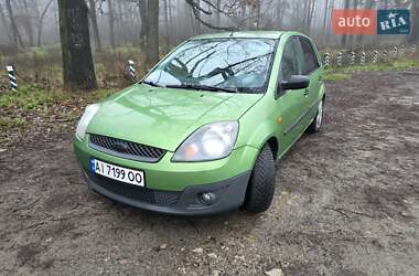 Хэтчбек Ford Fiesta 2008 в Киеве