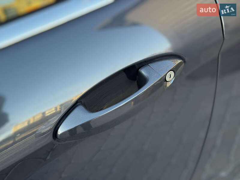 Хэтчбек Ford Fiesta 2011 в Виннице