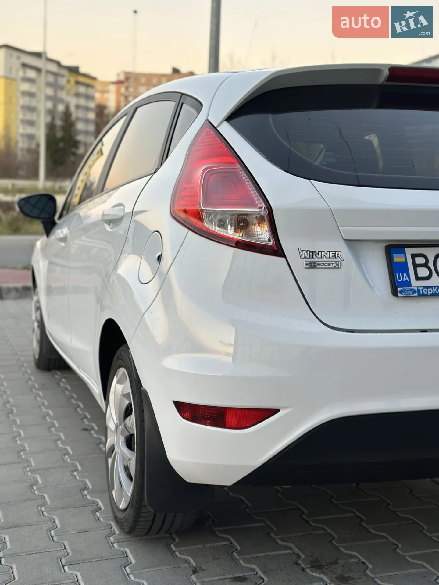 2017 Ford Fiesta - мініатюра 21