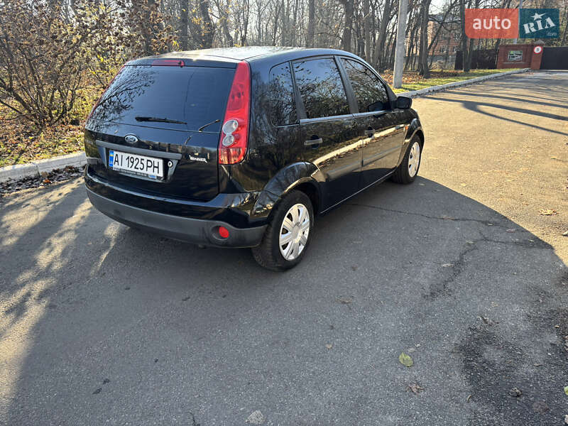Хетчбек Ford Fiesta 2007 в Києві