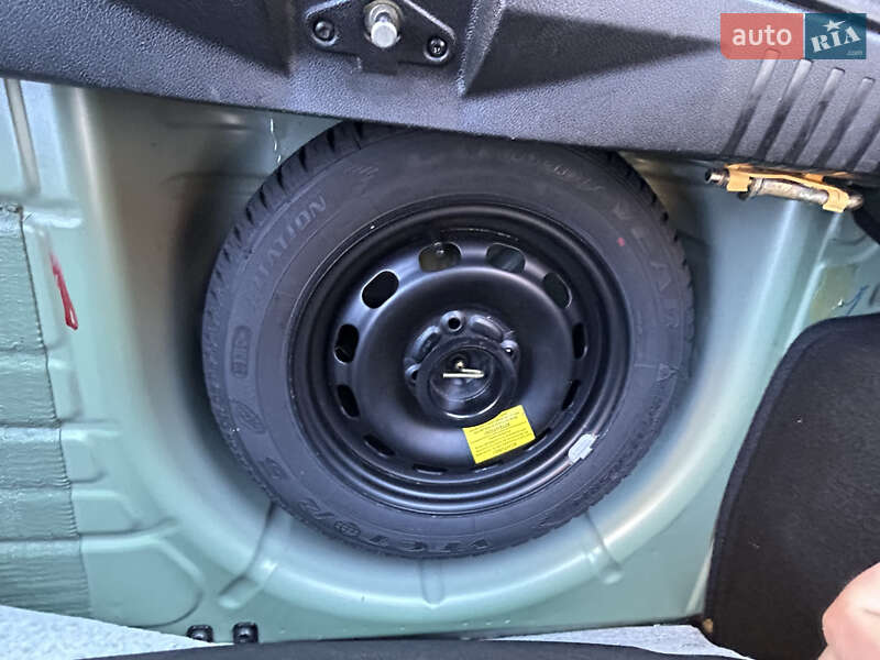 Хетчбек Ford Fiesta 2006 в Івано-Франківську