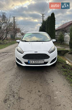 Седан Ford Fiesta 2018 в Киеве