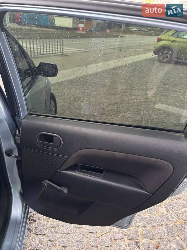 Хэтчбек Ford Fiesta 2007 в Днепре фото 11 Хэтчбек Ford Fiesta 2007 в Днепре