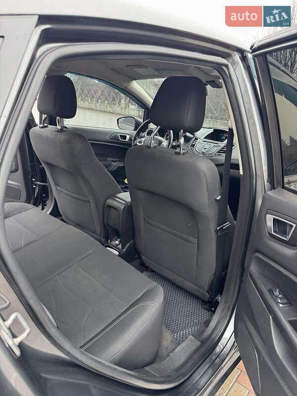 Седан Ford Fiesta 2016 в Харкові фото 7 Седан Ford Fiesta 2016 в Харкові