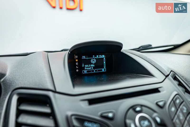 Хэтчбек Ford Fiesta 2016 в Киеве