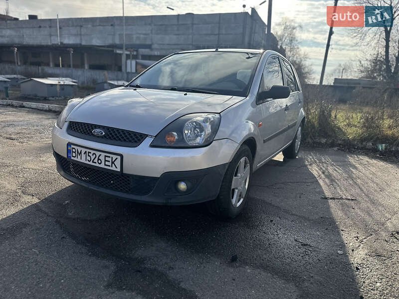 Хэтчбек Ford Fiesta 2008 в Сумах