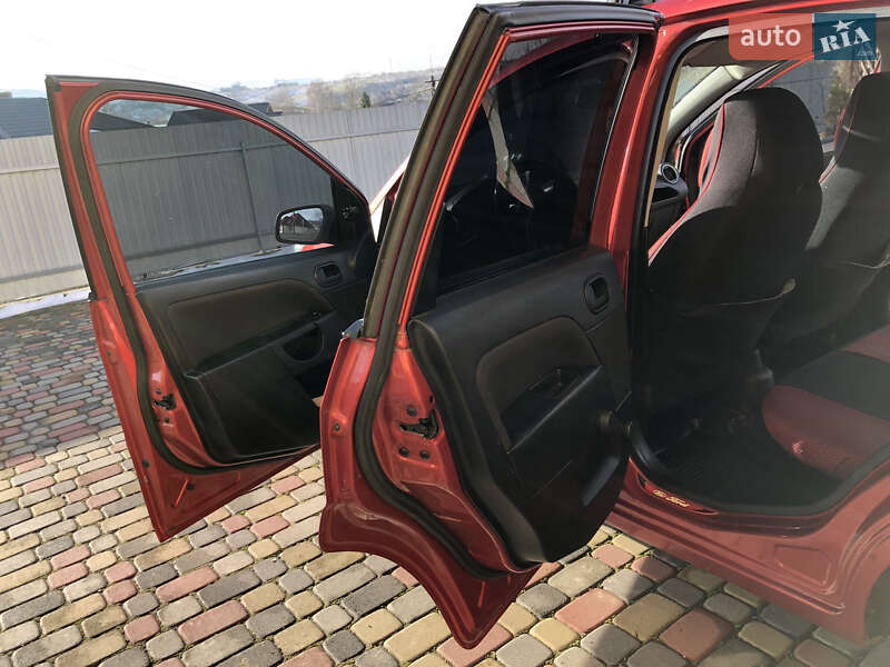 Хэтчбек Ford Fiesta 2008 в Турке