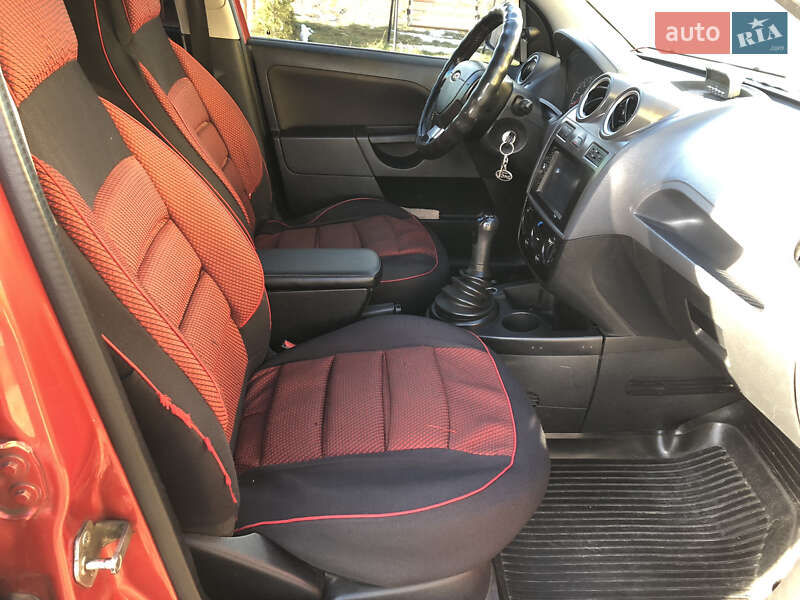 Хэтчбек Ford Fiesta 2008 в Турке