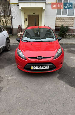 Хэтчбек Ford Fiesta 2012 в Львове