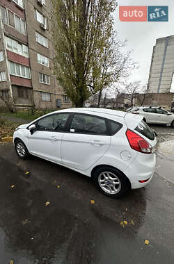 Хэтчбек Ford Fiesta 2013 в Киеве