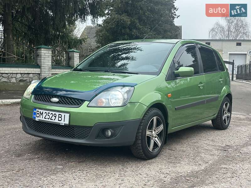 Хетчбек Ford Fiesta 2006 в Сумах