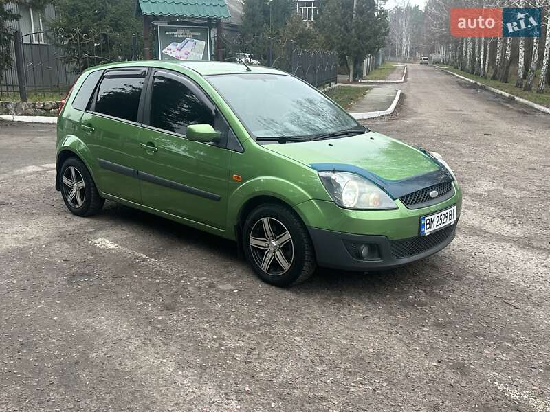 Хетчбек Ford Fiesta 2006 в Сумах