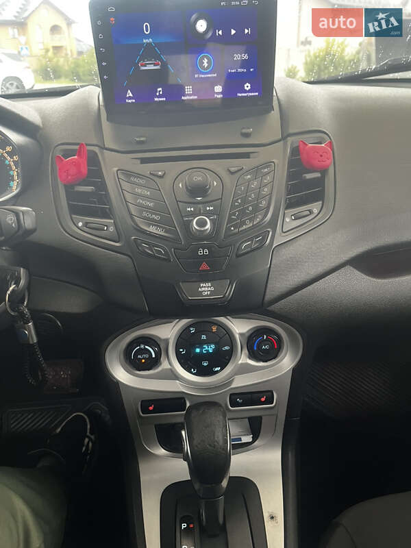 Седан Ford Fiesta 2014 в Луцке