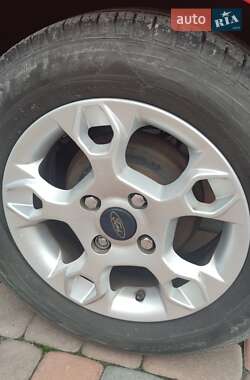 Хэтчбек Ford Fiesta 2014 в Днепре