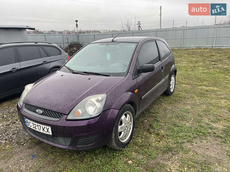 Хэтчбек Ford Fiesta 2006 в Тернополе