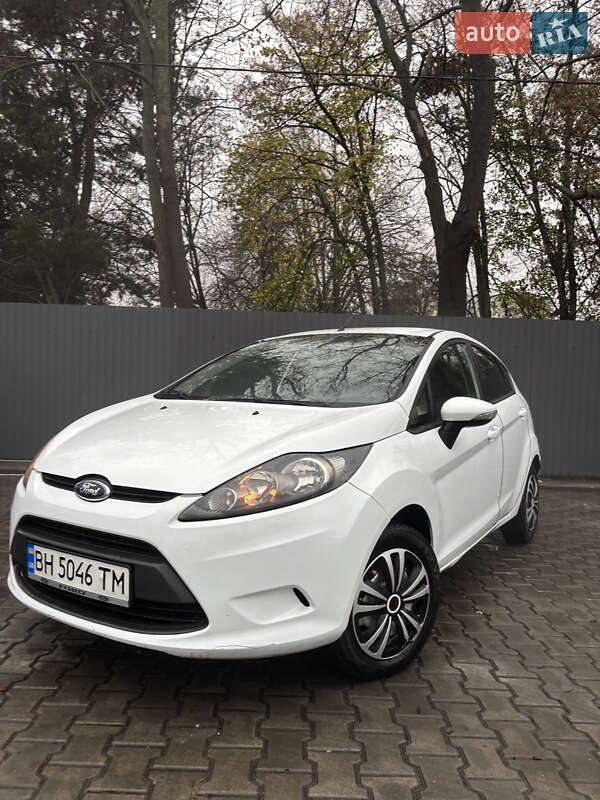 Хетчбек Ford Fiesta 2011 в Одесі фото Хетчбек Ford Fiesta 2011 в Одесі