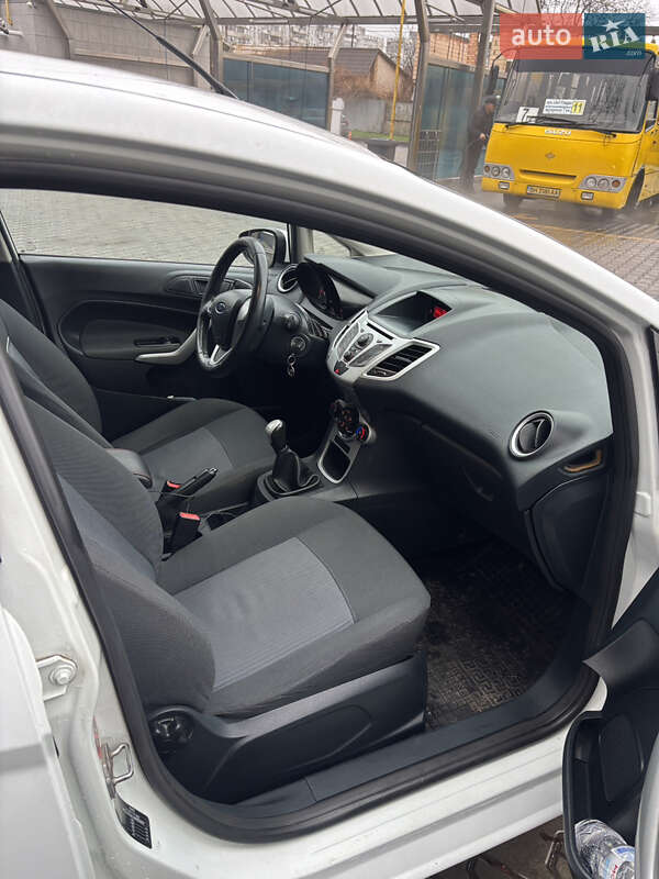 Хетчбек Ford Fiesta 2011 в Одесі фото 12 Хетчбек Ford Fiesta 2011 в Одесі