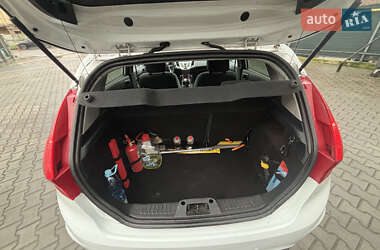 Хэтчбек Ford Fiesta 2011 в Одессе