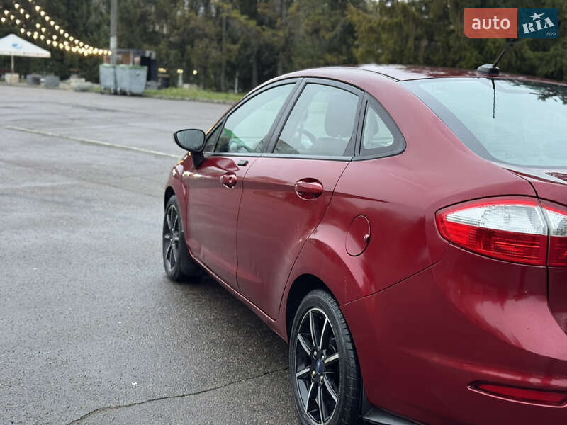 Седан Ford Fiesta 2014 в Ровно фото 30 Седан Ford Fiesta 2014 в Ровно