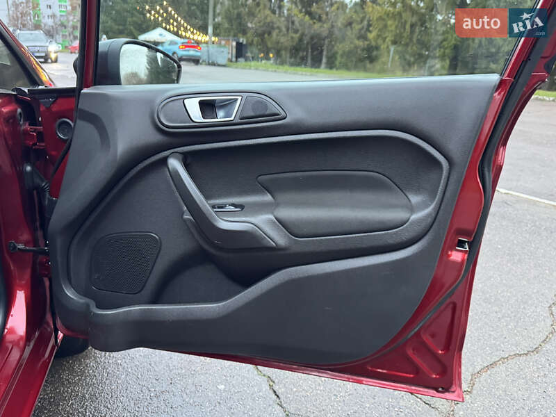 Седан Ford Fiesta 2014 в Ровно фото 35 Седан Ford Fiesta 2014 в Ровно