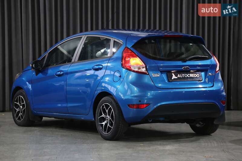 Хетчбек Ford Fiesta 2014 в Києві