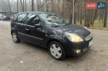 Хетчбек Ford Fiesta 2006 в Києві